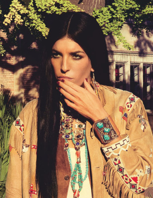 Lou Doillon-Vogue Paris 12/18