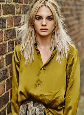 Louisa Johnson pic #990918