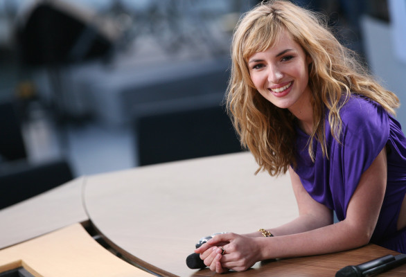 photo 7 in Louise Bourgoin gallery [id424840] 2011-10-03 00:00:00