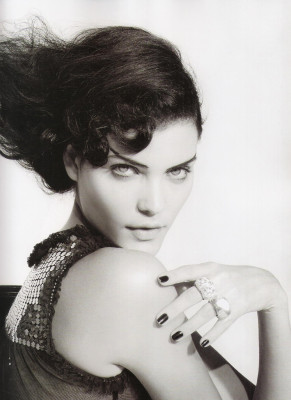 Luciana Curtis pic #204931
