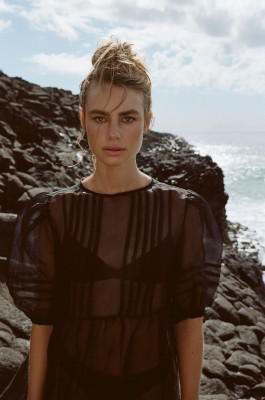 Lucy Fry-«THE LATERALS» 2021