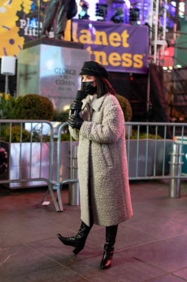 Lucy Hale - New Year&#039;s Rocking Eve in Times Square, New York | 30.12.2020