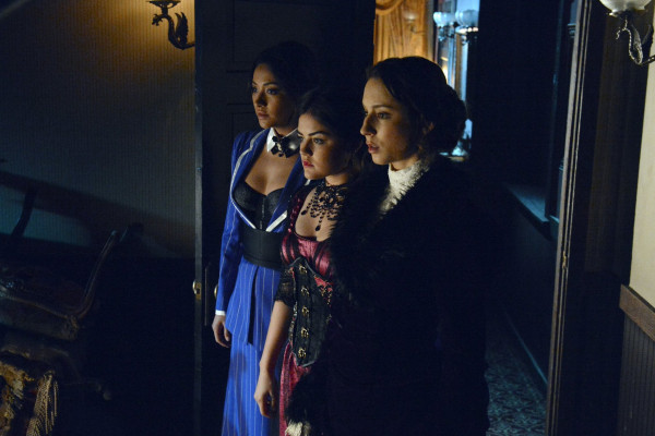 Lucy Hale pic #833737
