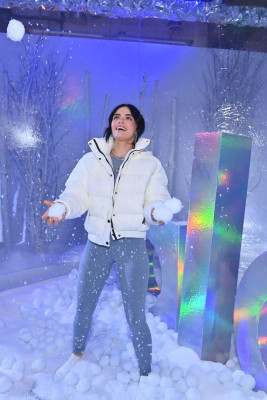 Lucy Hale-Alo House Winter 2021, Day 1 in Los Angeles 