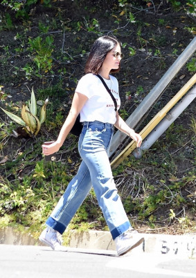 Lucy Hale Street Outfit – Studio City 06/09/2020