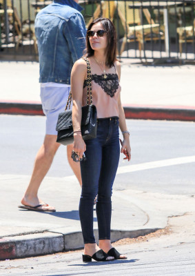 Lucy Hale pic #1091468
