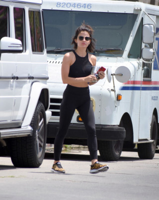 Lucy Hale pic #1091456