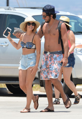 Lucy Hale pic #817251