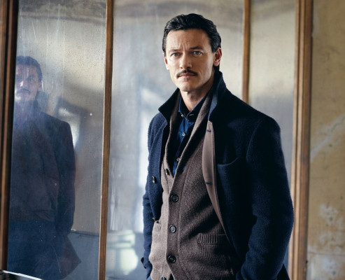 Luke Evans pic #792298