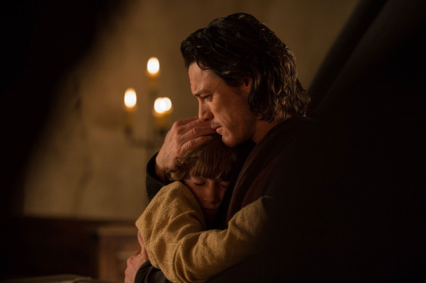 Luke Evans pic #765044