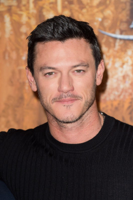 Luke Evans pic #946143