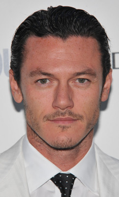 Luke Evans pic #732417