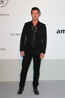 Luke Evans pic #732909