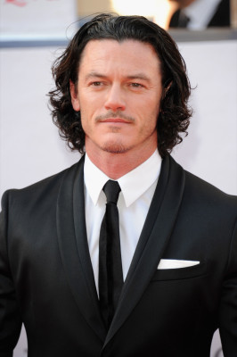 Luke Evans pic #737585