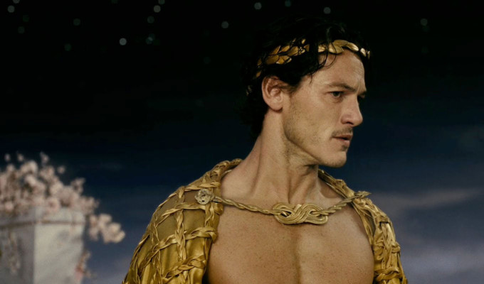 Luke Evans pic #765361