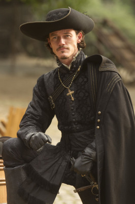 Luke Evans pic #765222
