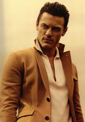 Luke Evans pic #764740
