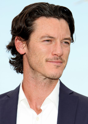 Luke Evans pic #772654