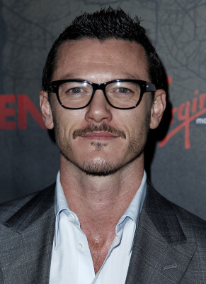 Luke Evans pic #772746