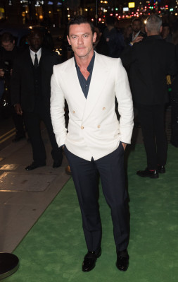 Luke Evans pic #931031