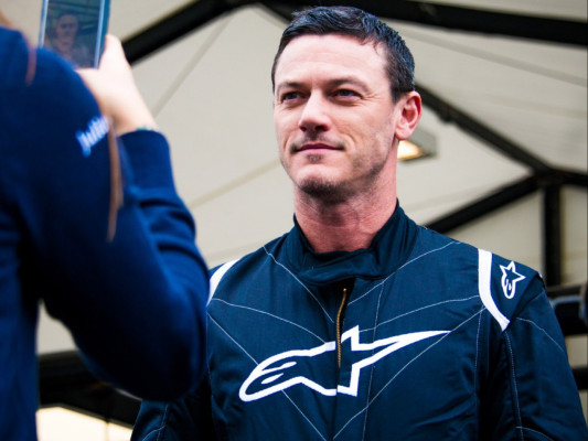 Luke Evans pic #931038