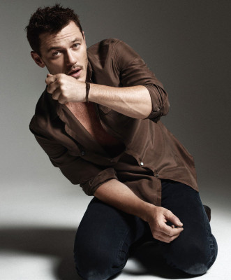 Luke Evans pic #930327