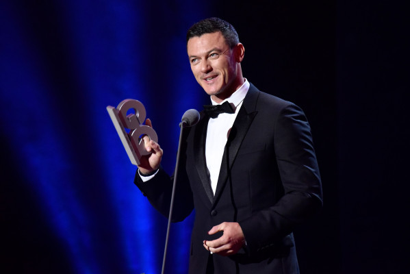 Luke Evans pic #930346