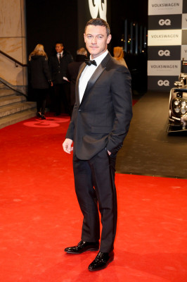 Luke Evans pic #930335