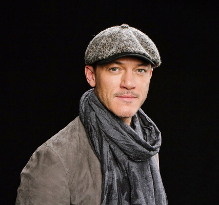 Luke Evans pic #944596