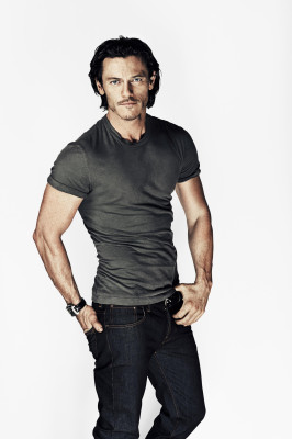 Luke Evans pic #818236
