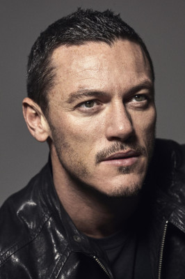 Luke Evans pic #817752