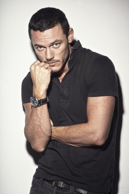 Luke Evans pic #817757