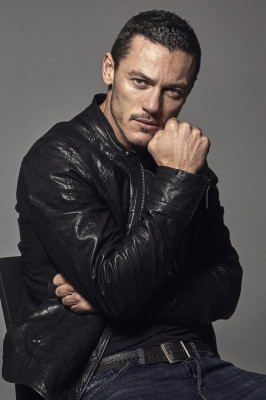 Luke Evans pic #817760