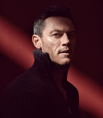 Luke Evans pic #1027071