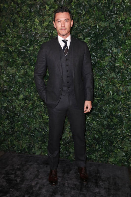 Luke Evans pic #940257