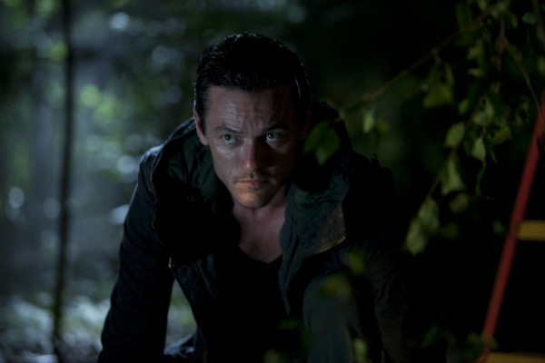 Luke Evans pic #725300