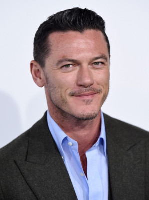 Luke Evans pic #804313