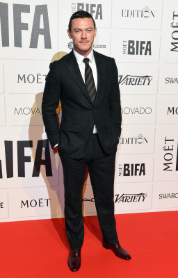 Luke Evans pic #852099