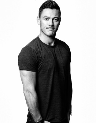 Luke Evans pic #818692