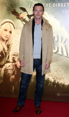 Luke Evans pic #733194