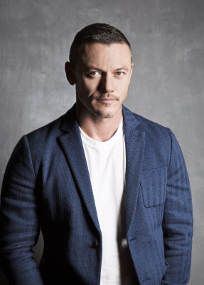 Luke Evans pic #853743