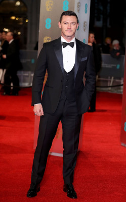 Luke Evans pic #940255