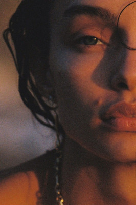 Luma Grothe by Cameron Hammond