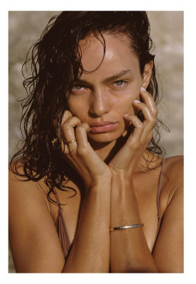 Luma Grothe by Cameron Hammond