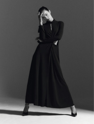 Luma Grothe ~ Hello! Fashion Monthly October 2022 by Pelle Crépin