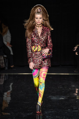 Luna Bijl - Versace Pre-Fall 2019 Fashion Show in New York 