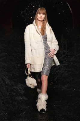 Luna Bijl - Chanel Fall/Winter 2021 Fashion Show in Paris
