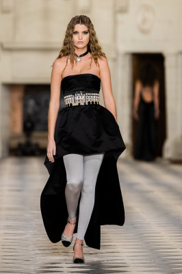Chanel Pre-Fall 2021 Fashion Show in Paris