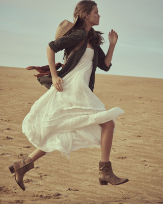 Luna Bijl - Free People