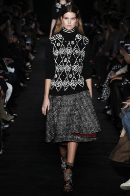 Luna Bijl - Numero Ventuno (N°21) Fall/Winter 2018 Fashion Show in Milan 